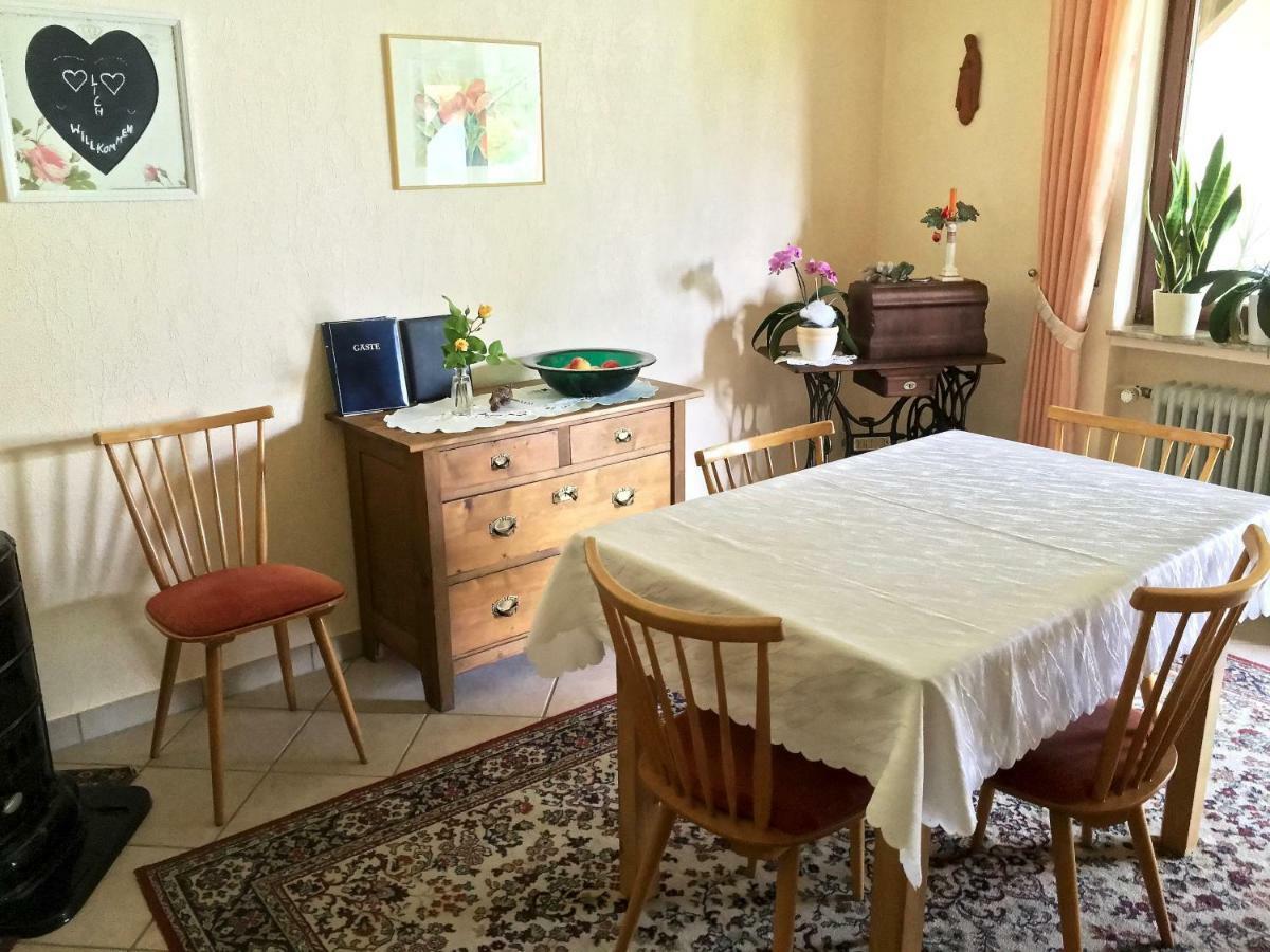 Gaestehaus Hoffmann Farschweiler エクステリア 写真