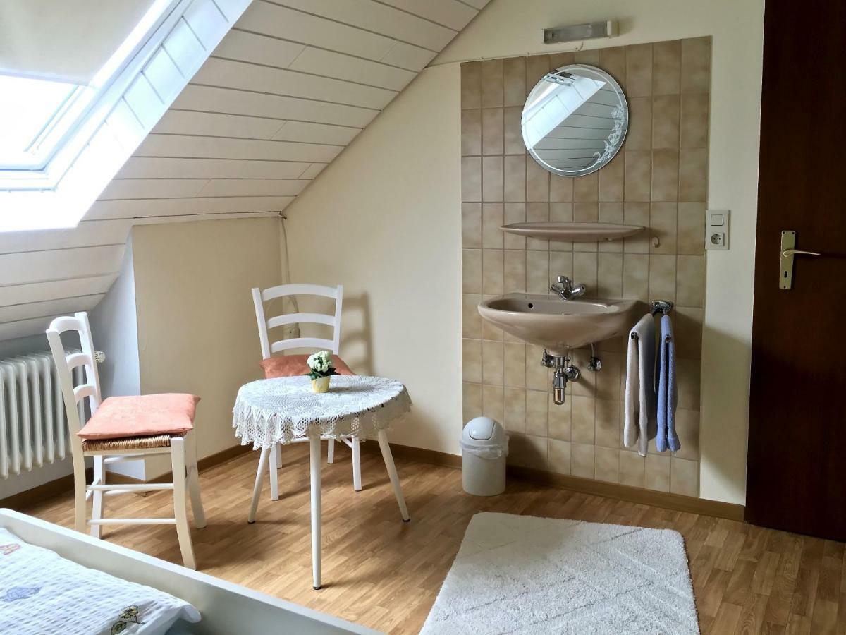 Gaestehaus Hoffmann Farschweiler エクステリア 写真